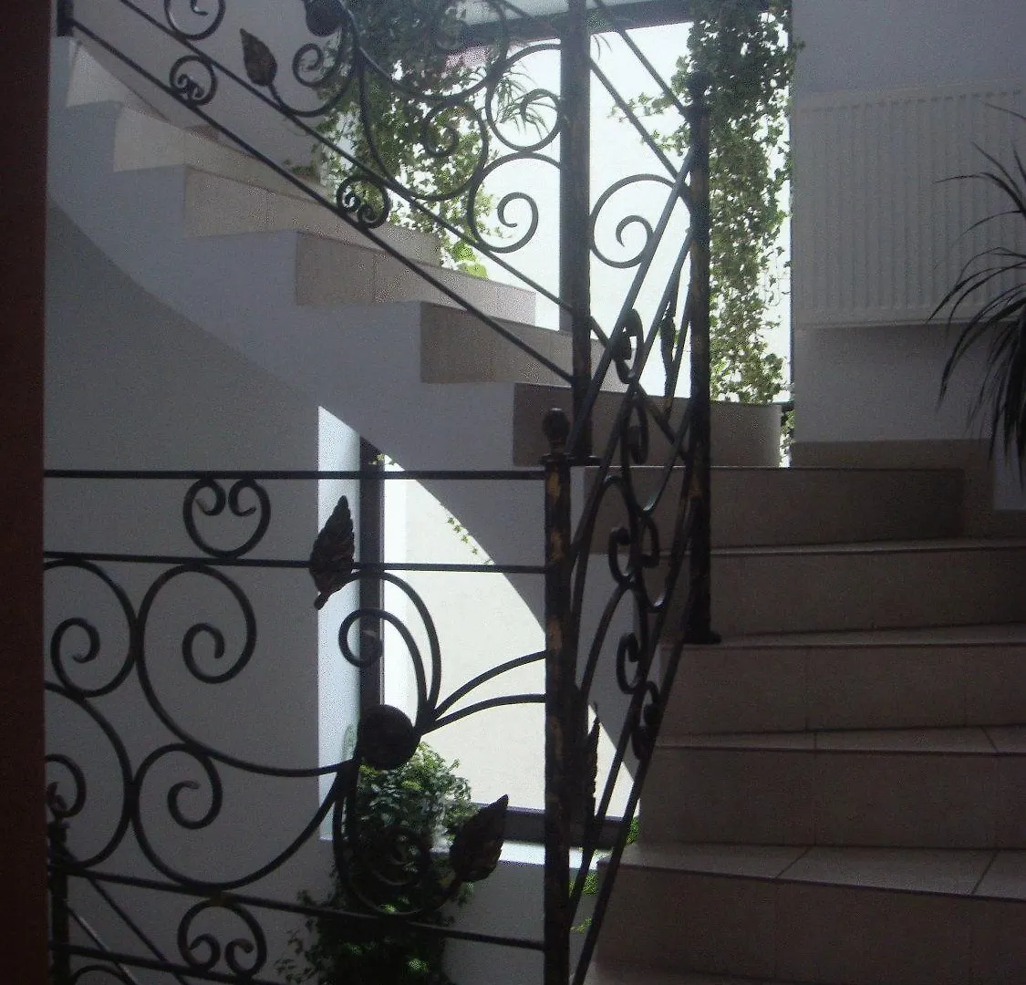 Villa Edera Residence - Gazda Profesionista Bucarest