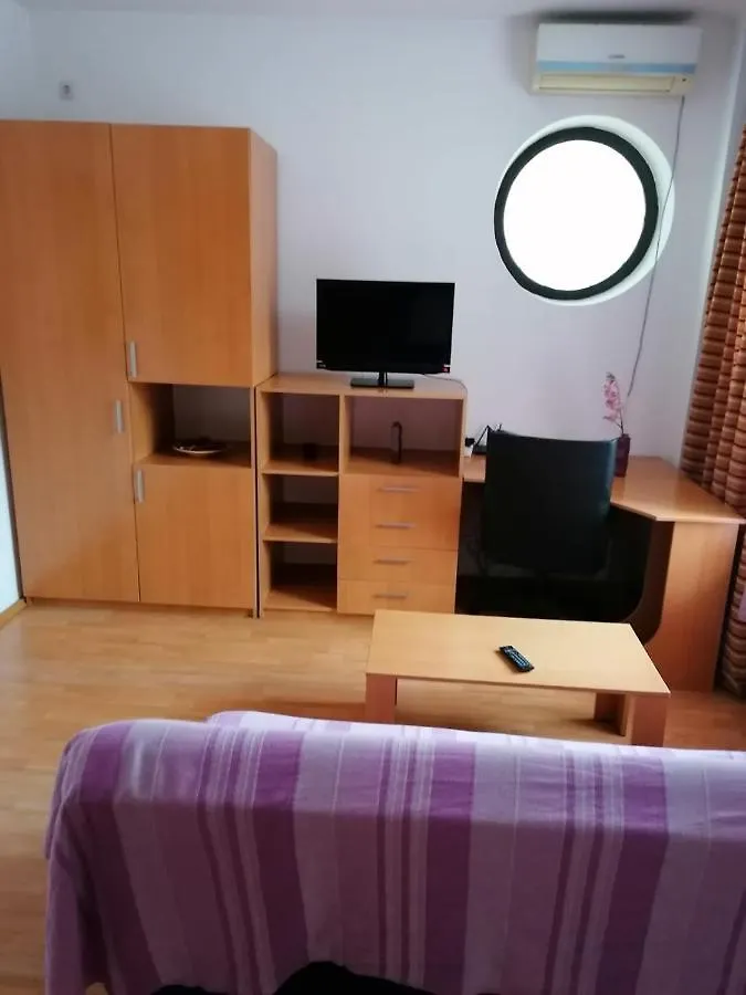 Aparthotel Villa Edera Residence - Gazda Profesionista Bucarest