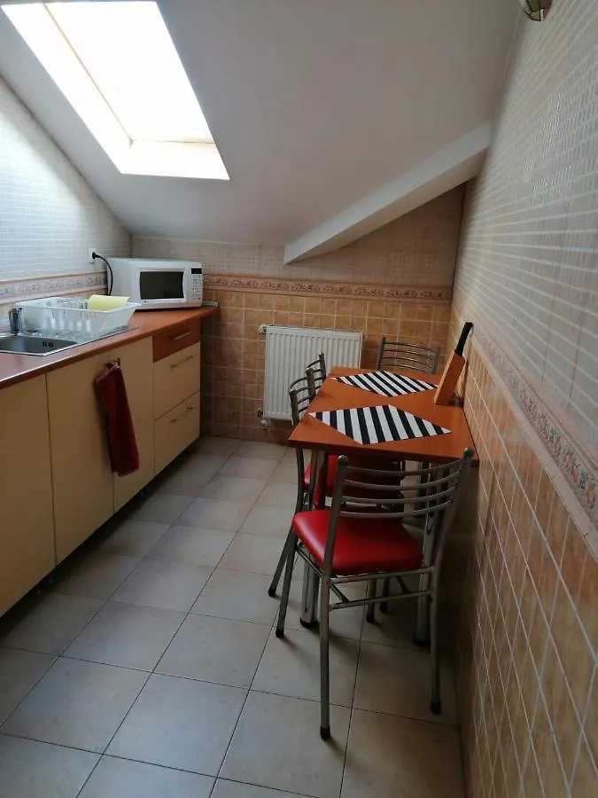 Villa Edera Residence - Gazda Profesionista Bucarest 3*,